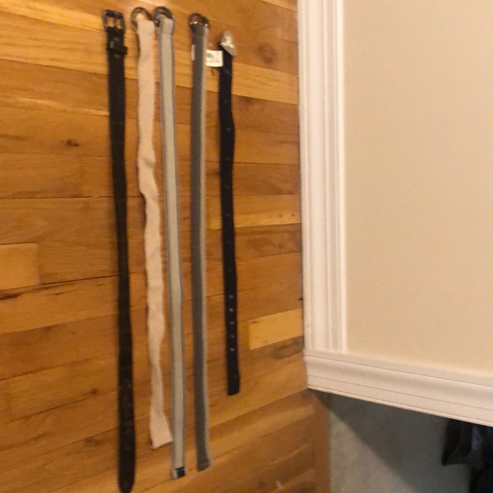 5 kid belts from 24-29 inches. Different colors. Spoiled pink, gap etc